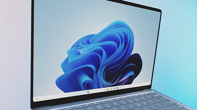 Microsoft Surface Laptop | Copilot+ PC | Ecran Tactile 13.8